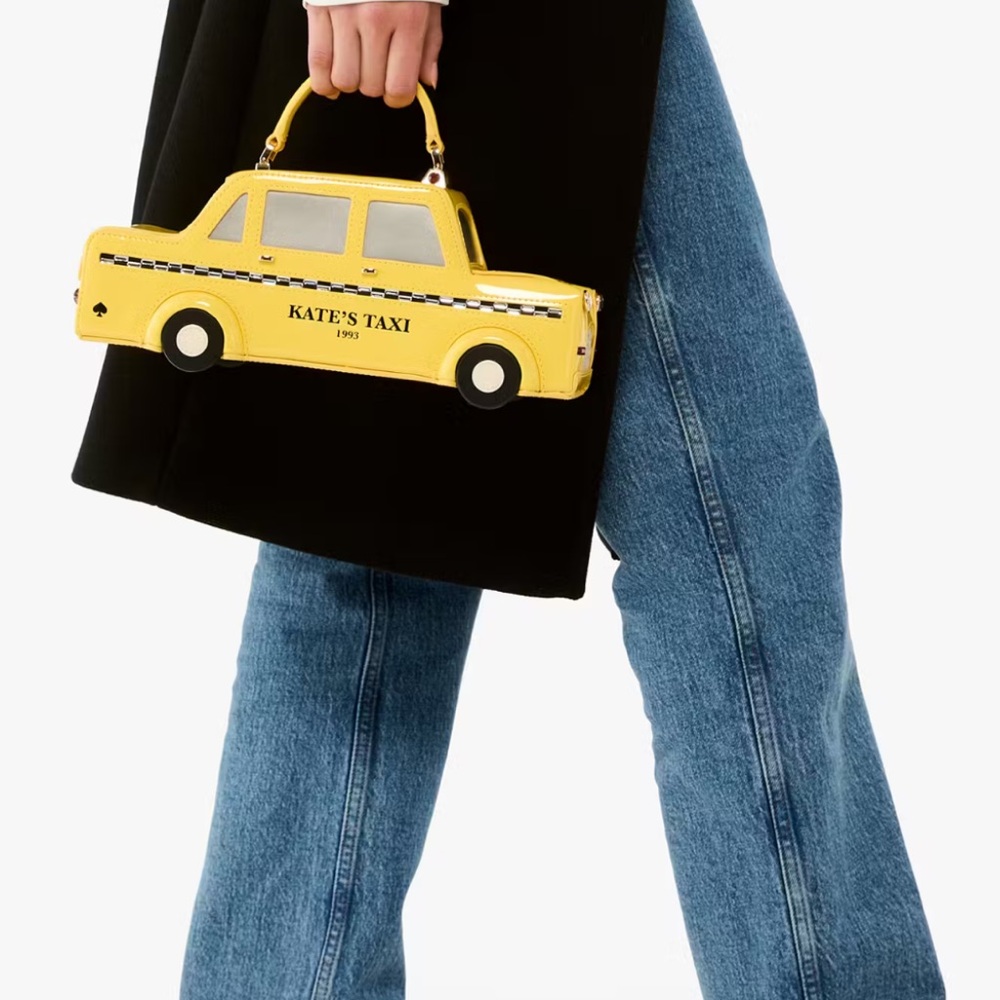 Kate Spade NYC 3D Taxi New York Big Apple Crossbody Bag ~ NWT, Collectible Item - Picture 14 of 14
